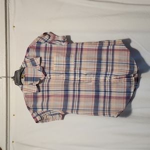 Lightweight cotton plaid button down shirt